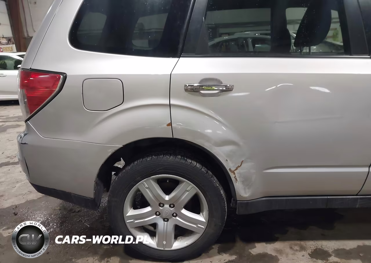2010 Subaru Forester 2.5X Premium VIN:JF2SH6CC6AH746502 - 13