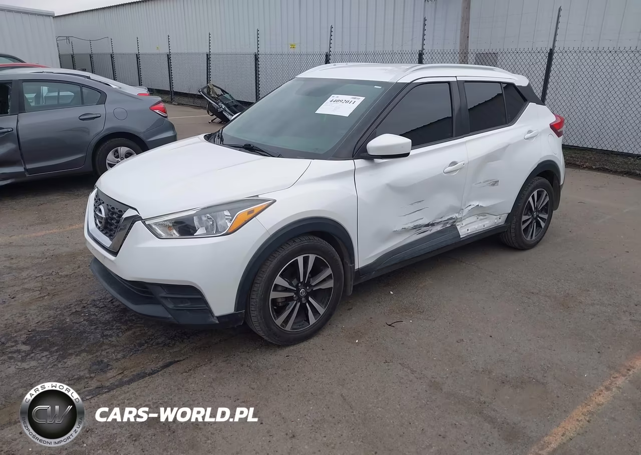 2019 Nissan Kicks Sv VIN:3N1CP5CU4KL534017 - 2