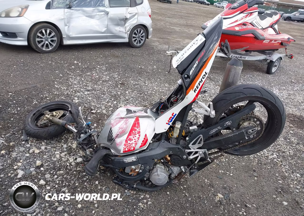 2002 Honda Cbr600 F4 VIN:JH2PC35072M307751 - 13