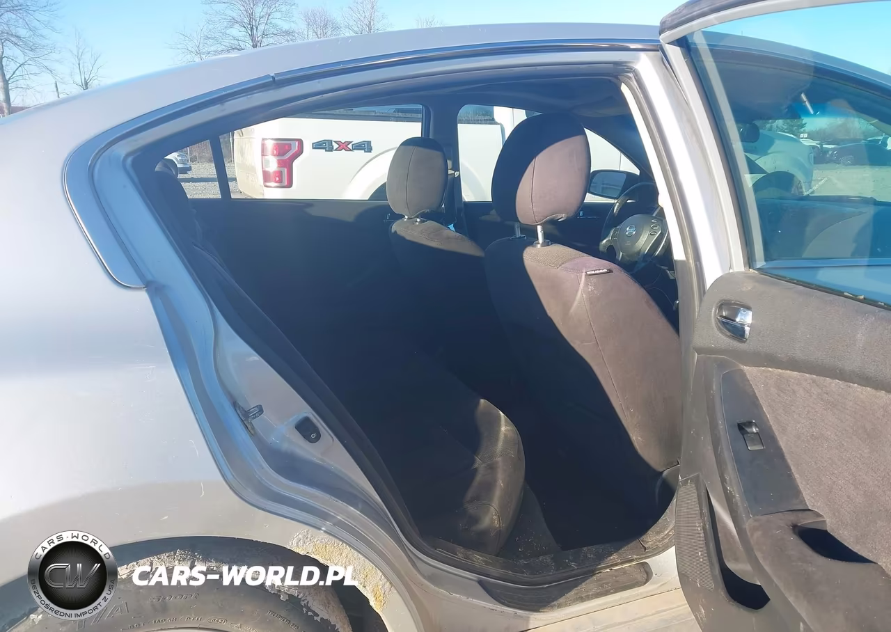 2010 Nissan Altima 2.5 S VIN:1N4AL2AP1AC193817 - 8