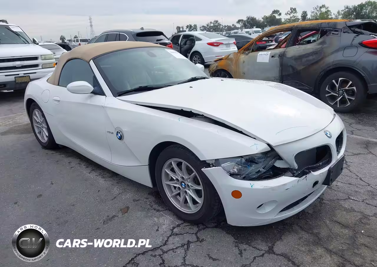 2005 BMW Z4 2.5I