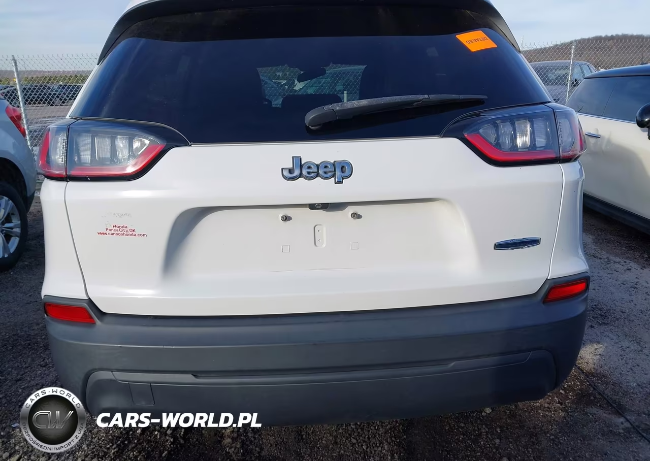 2019 Jeep Cherokee Latitude Plus Fwd VIN:1C4PJLLB3KD204989 - 16