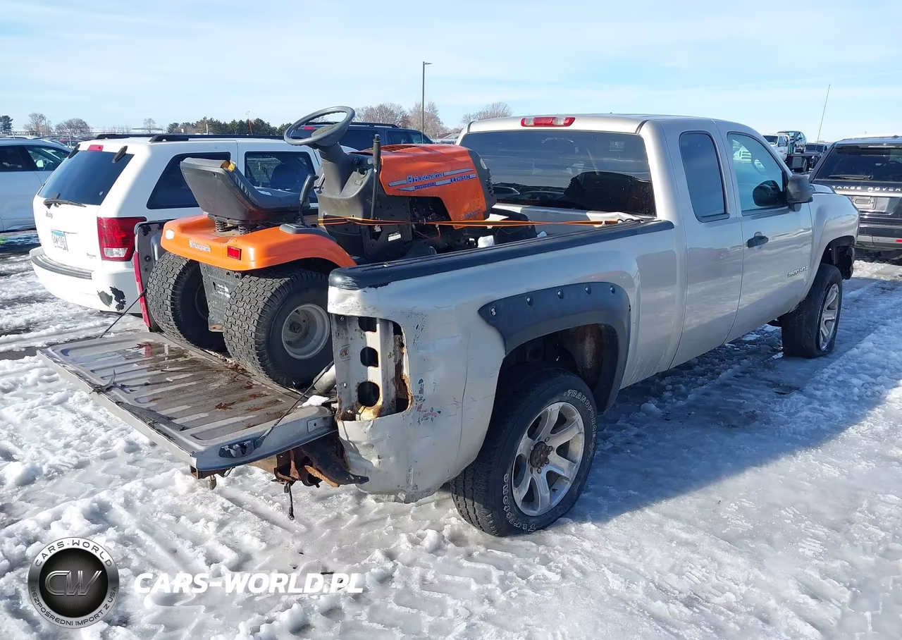 2007 Chevrolet Silverado 2500Hd Lt1 VIN:1GCHK29617E592960 - 4