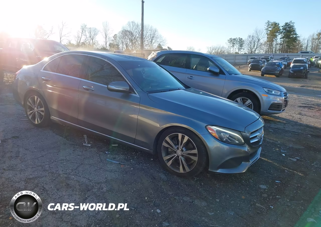 2015 Mercedes-Benz C 300