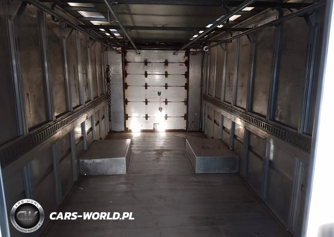 2010 Freightliner Chassis M Line Walk-In Van VIN:4UZAAPDU5ACAS1528 - 7