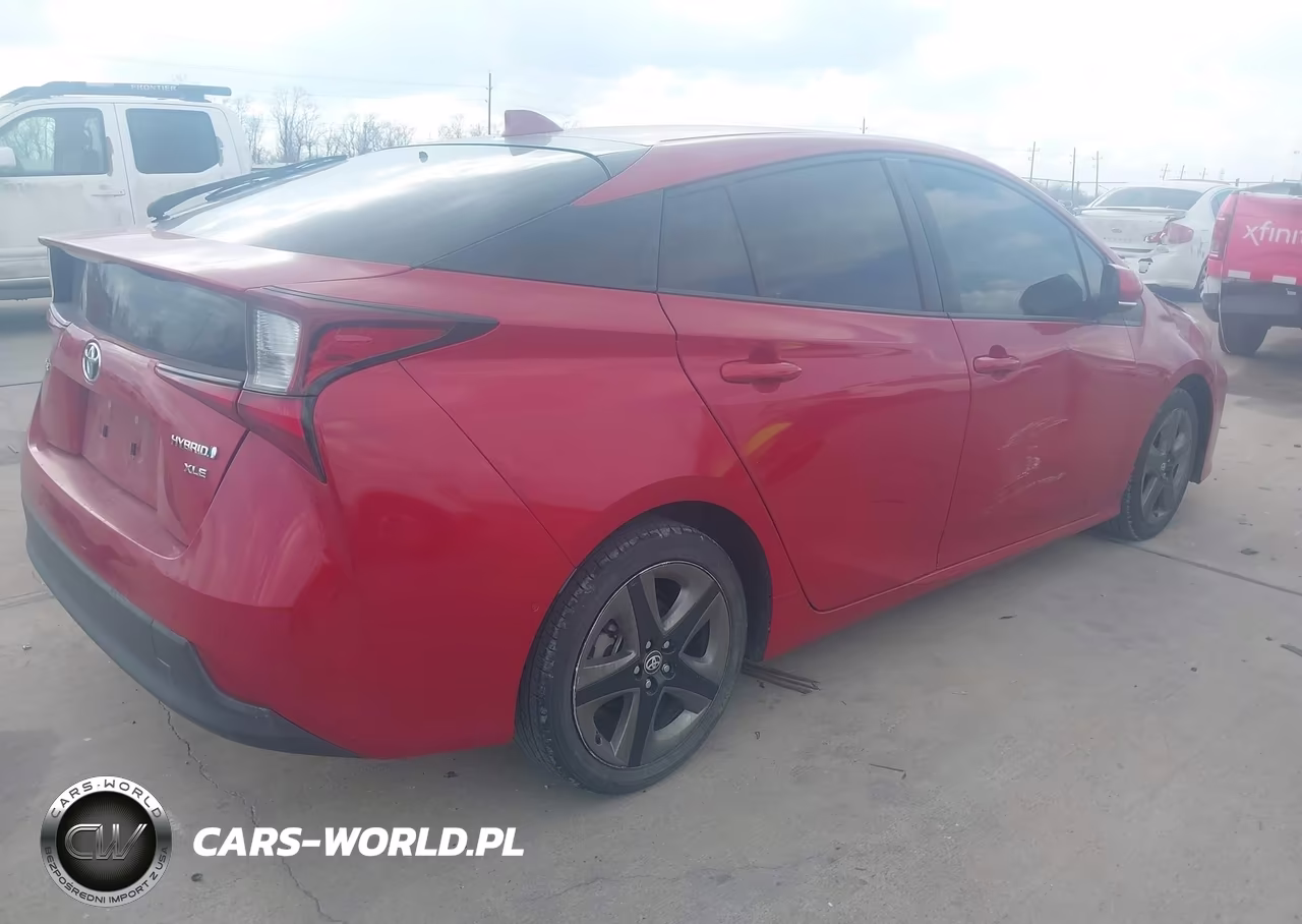 2022 Toyota Prius Xle VIN:JTDKAMFU4N3153865 - 4