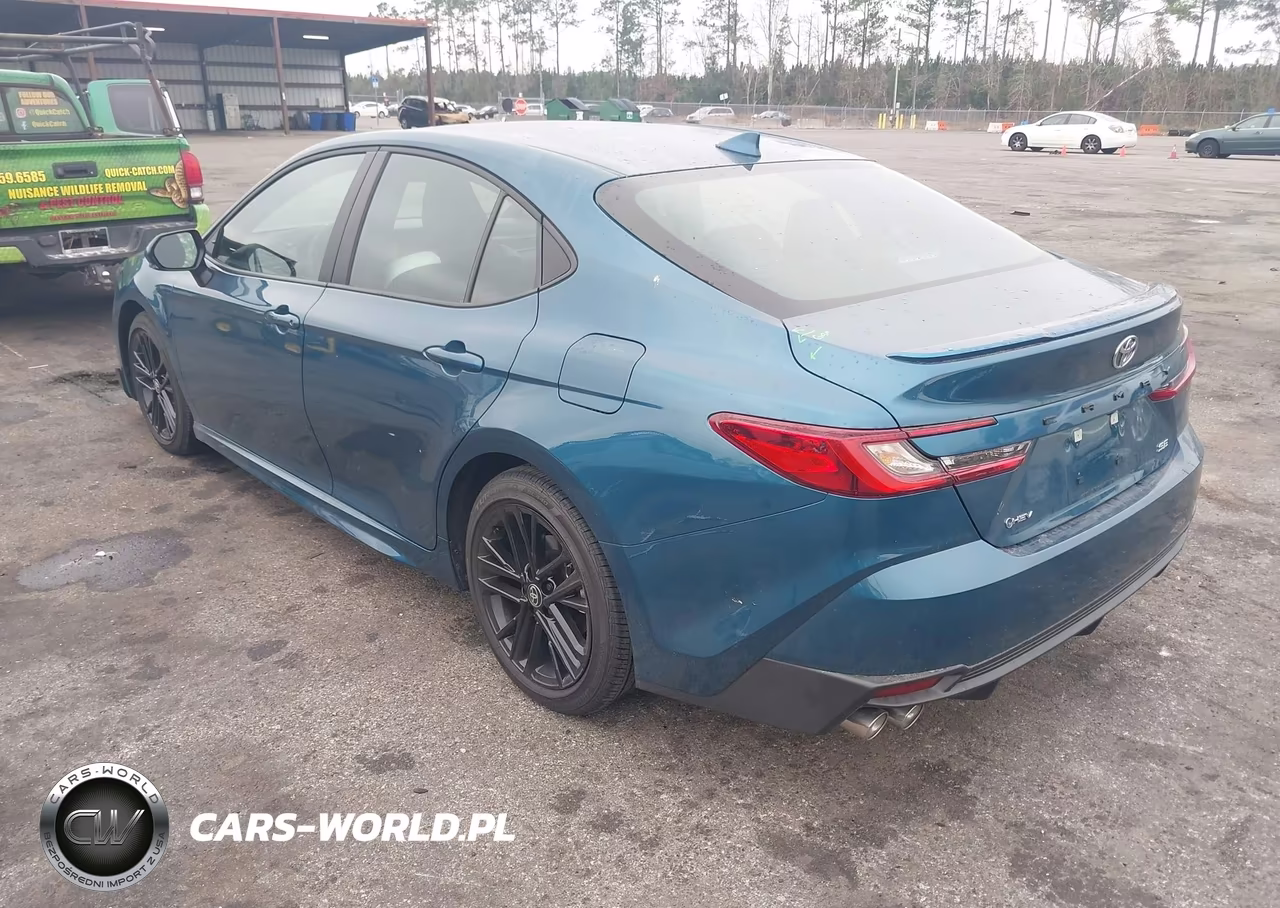2026 Toyota Camry Se VIN:4T1DAACK3TU229945 - 3