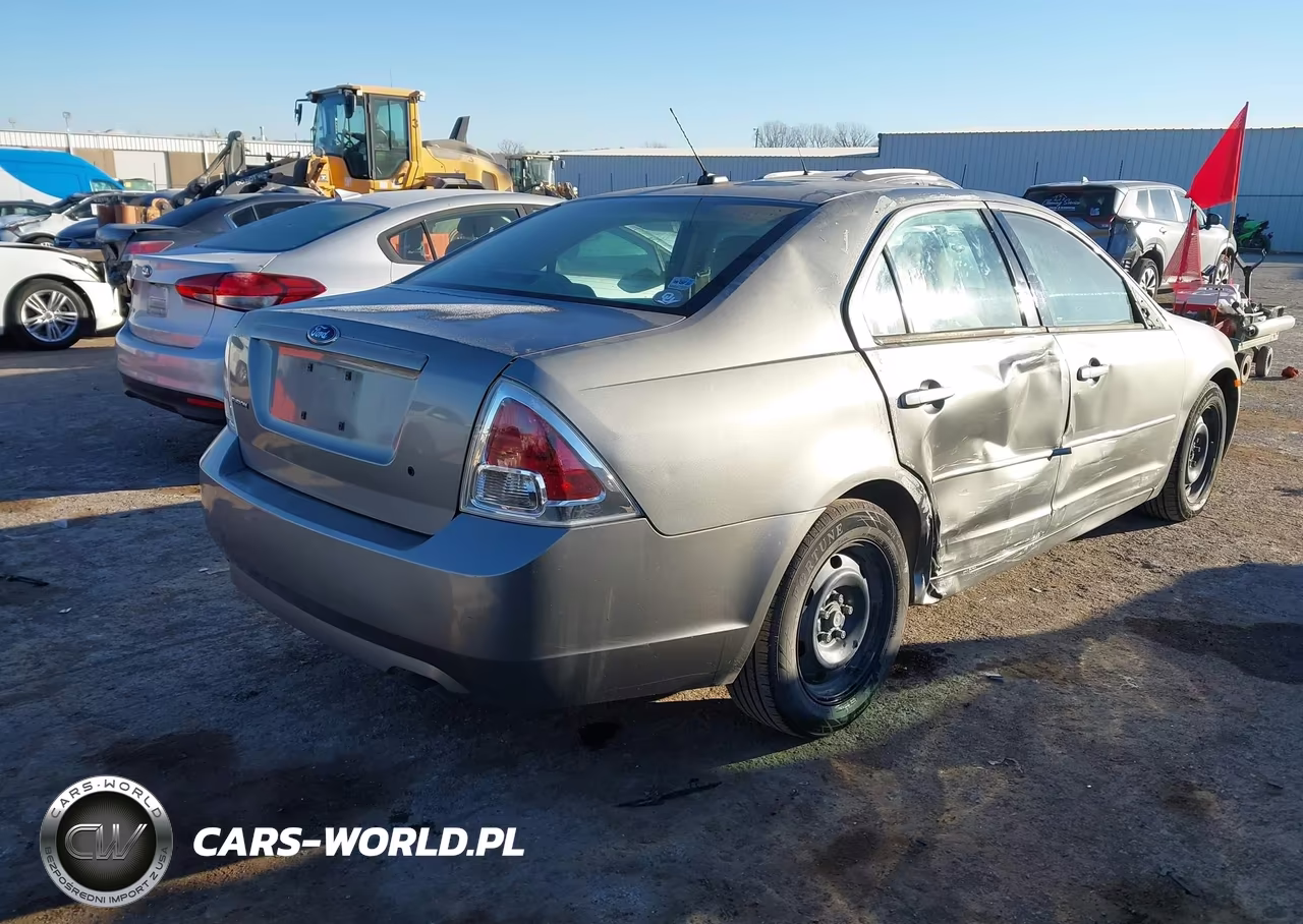 2008 Ford Fusion S VIN:3FAHP06Z28R265413 - 4