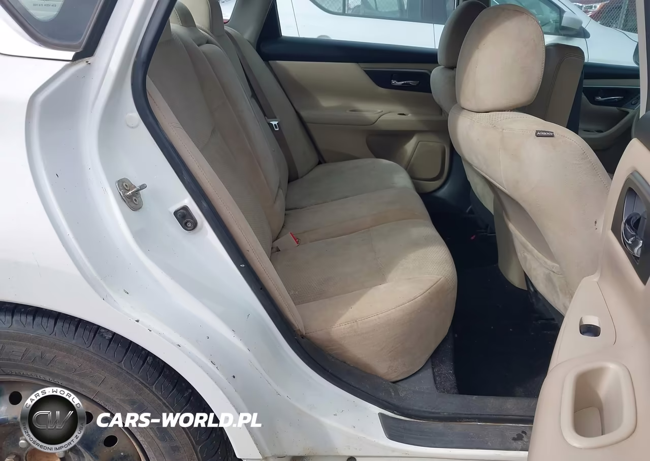 2015 Nissan Altima 2.5 S VIN:1N4AL3AP5FN864293 - 8