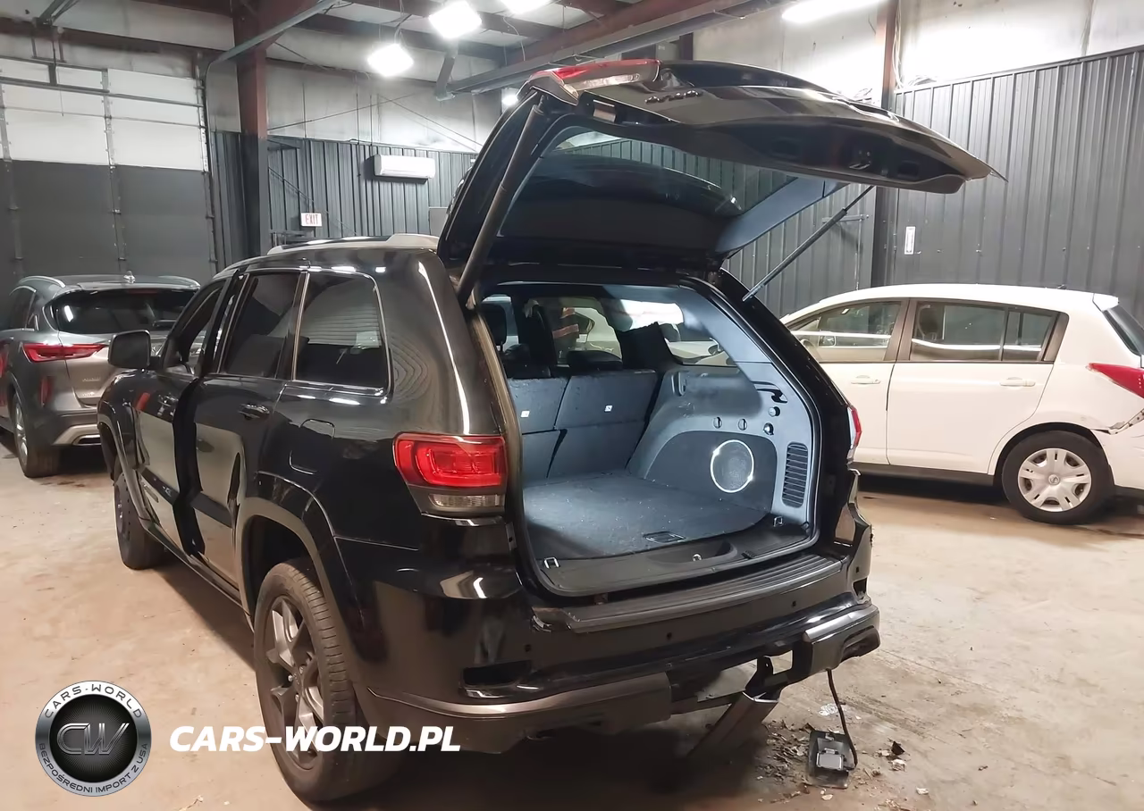 2020 Jeep Grand Cherokee Limited X 4X4 VIN:1C4RJFBG5LC350700 - 3
