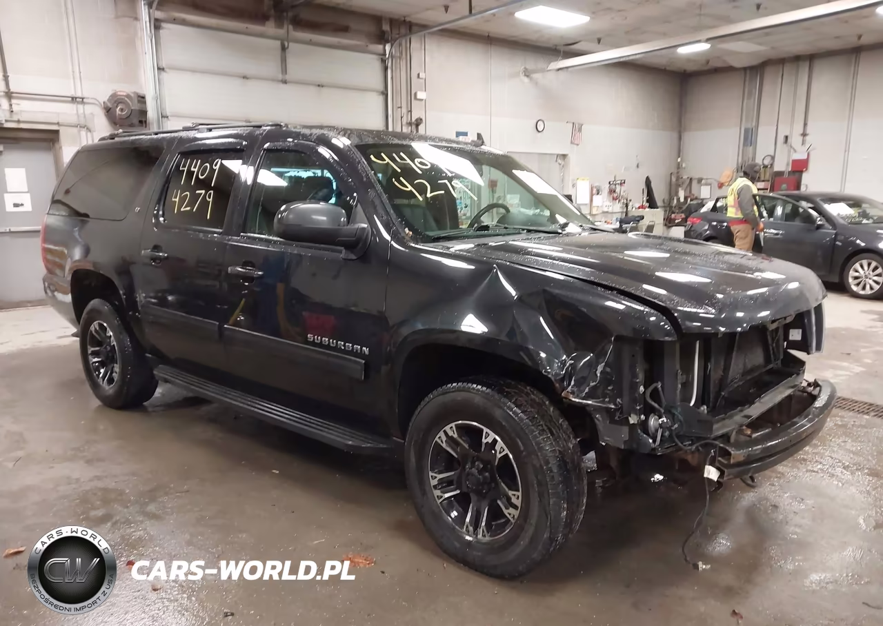 2013 Chevrolet Suburban 1500 Lt