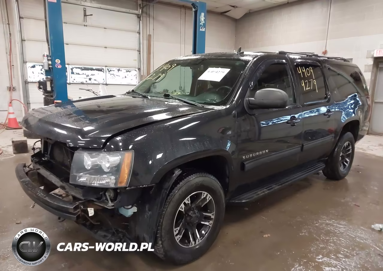 2013 Chevrolet Suburban 1500 Lt VIN:1GNSKJE79DR189903 - 2