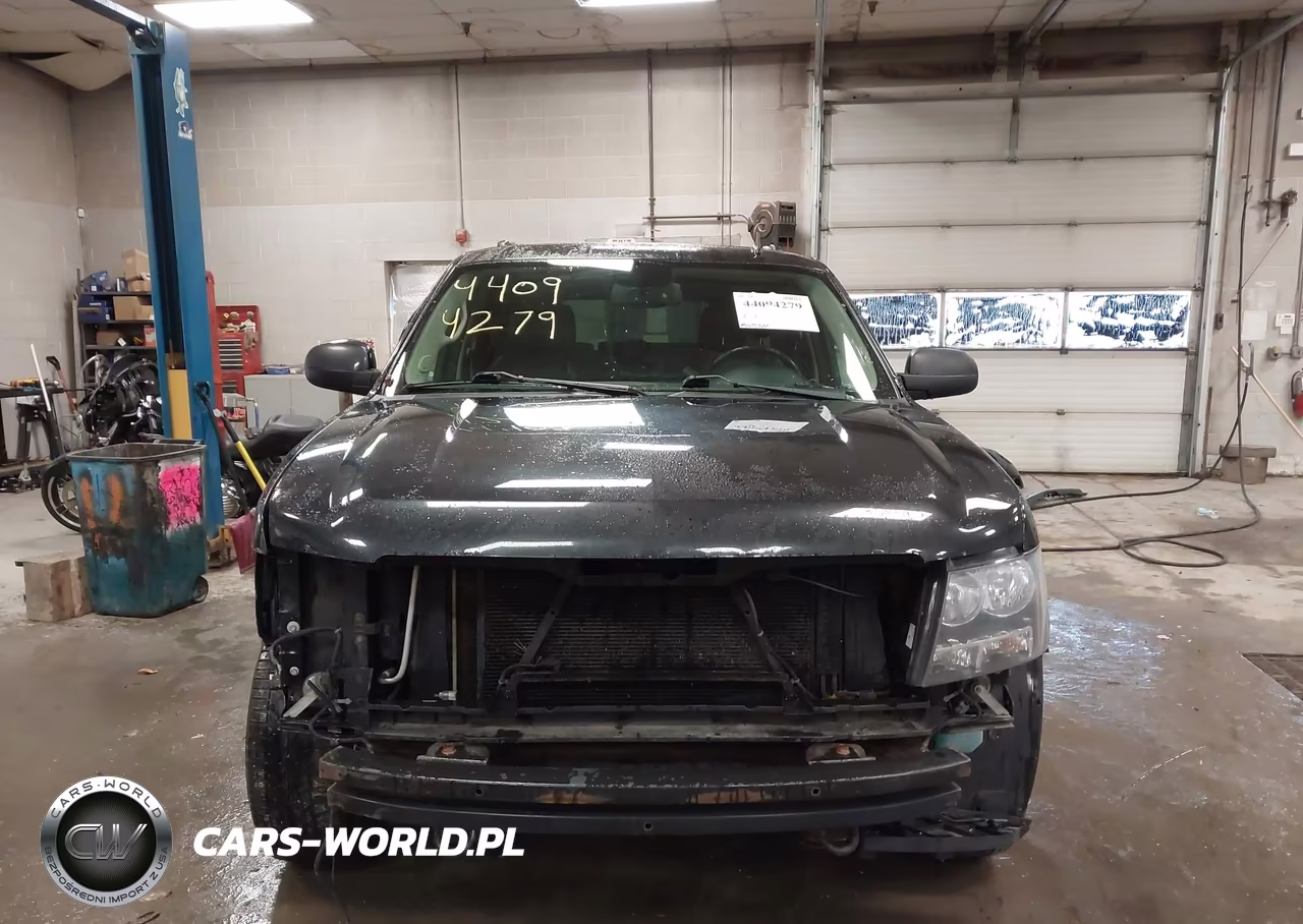 2013 Chevrolet Suburban 1500 Lt VIN:1GNSKJE79DR189903 - 6