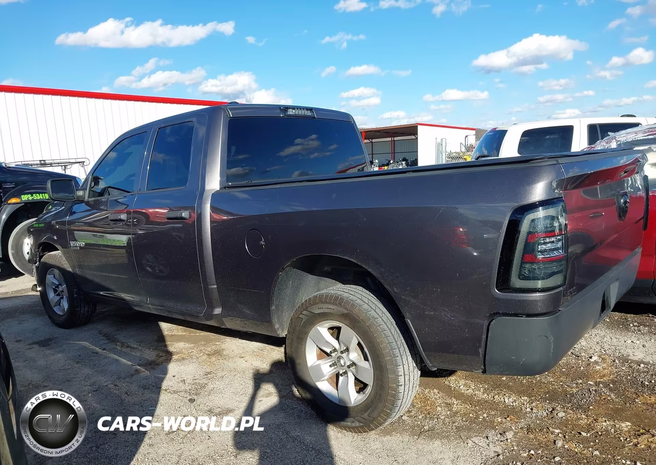 2019 Ram 1500 Classic Tradesman 4X2 6'4 Box VIN:1C6RR6FG0KS590560 - 15