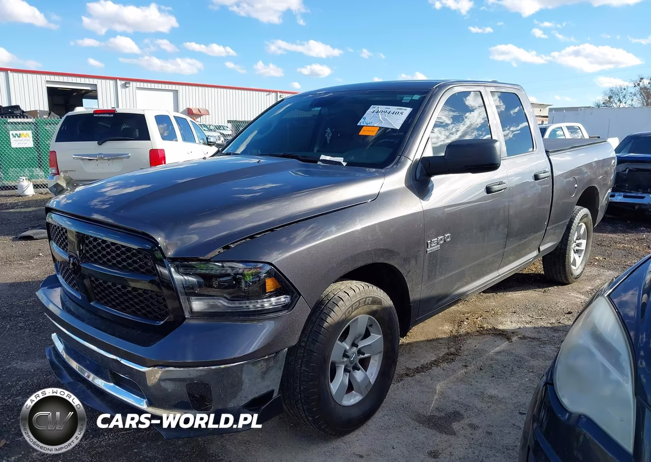 2019 Ram 1500 Classic Tradesman 4X2 6'4 Box VIN:1C6RR6FG0KS590560 - 2