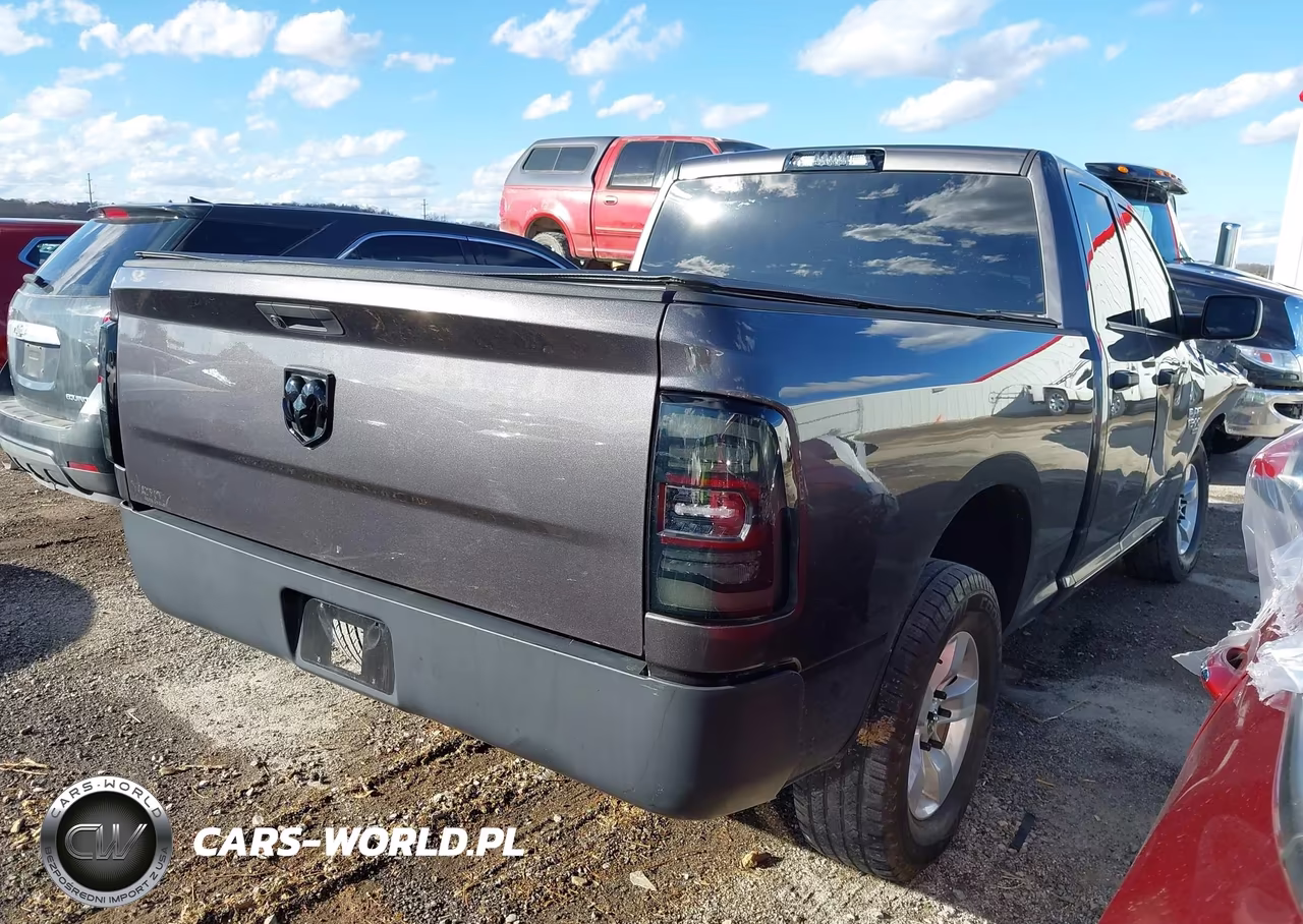 2019 Ram 1500 Classic Tradesman 4X2 6'4 Box VIN:1C6RR6FG0KS590560 - 4
