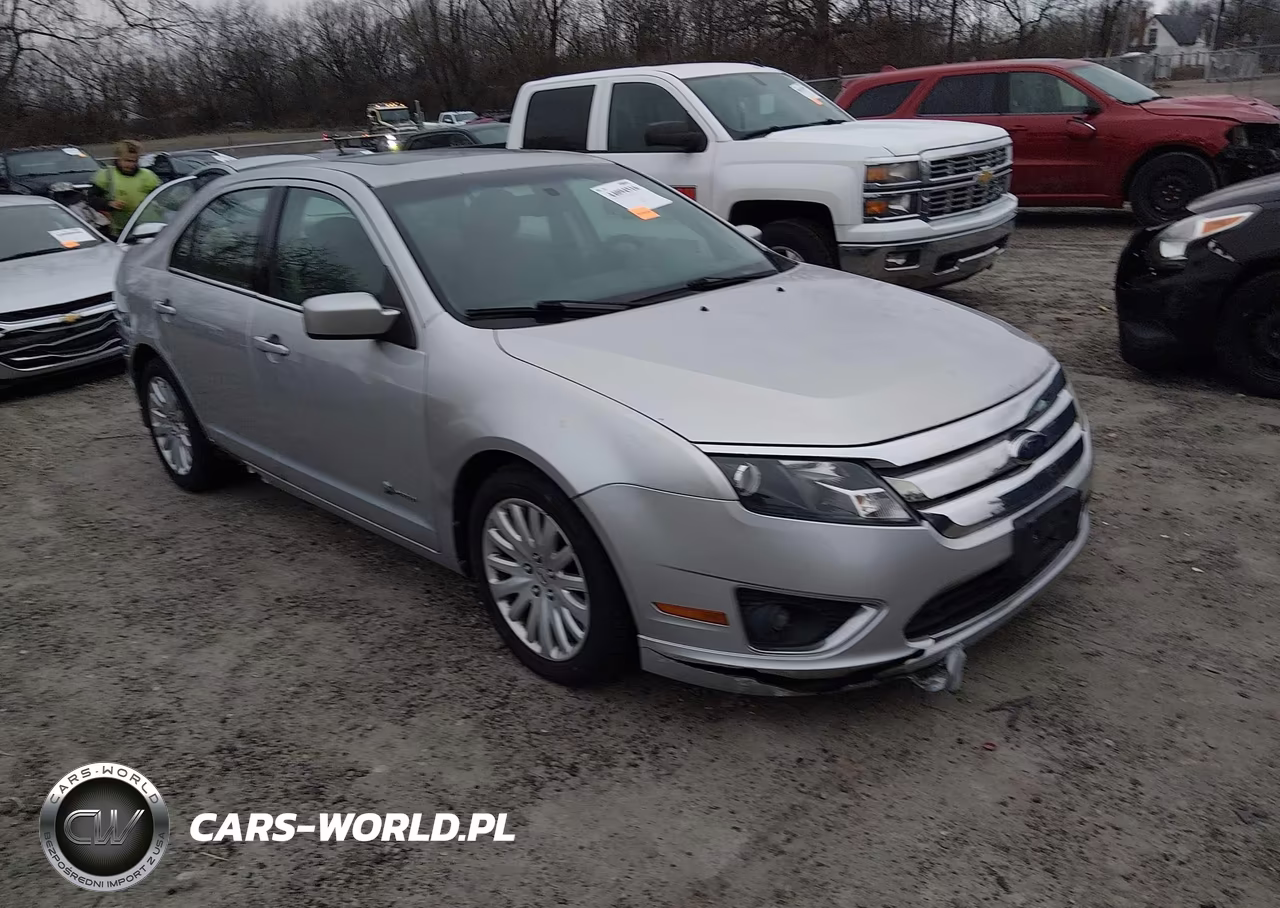 2010 Ford Fusion Hybrid – zdjęcie 1 z 13