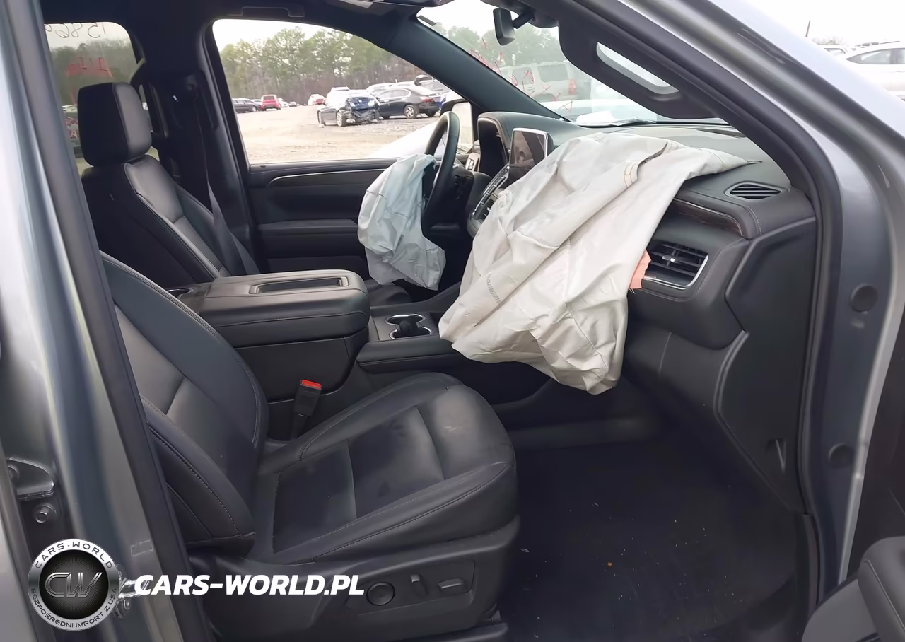 2023 Chevrolet Suburban 4Wd Z71 VIN:1GNSKDKD7PR535186 - 5