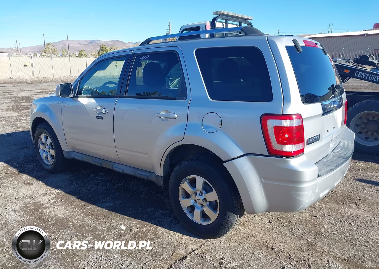 2010 Ford Escape Limited VIN:1FMCU9EG5AKB56659 - 3