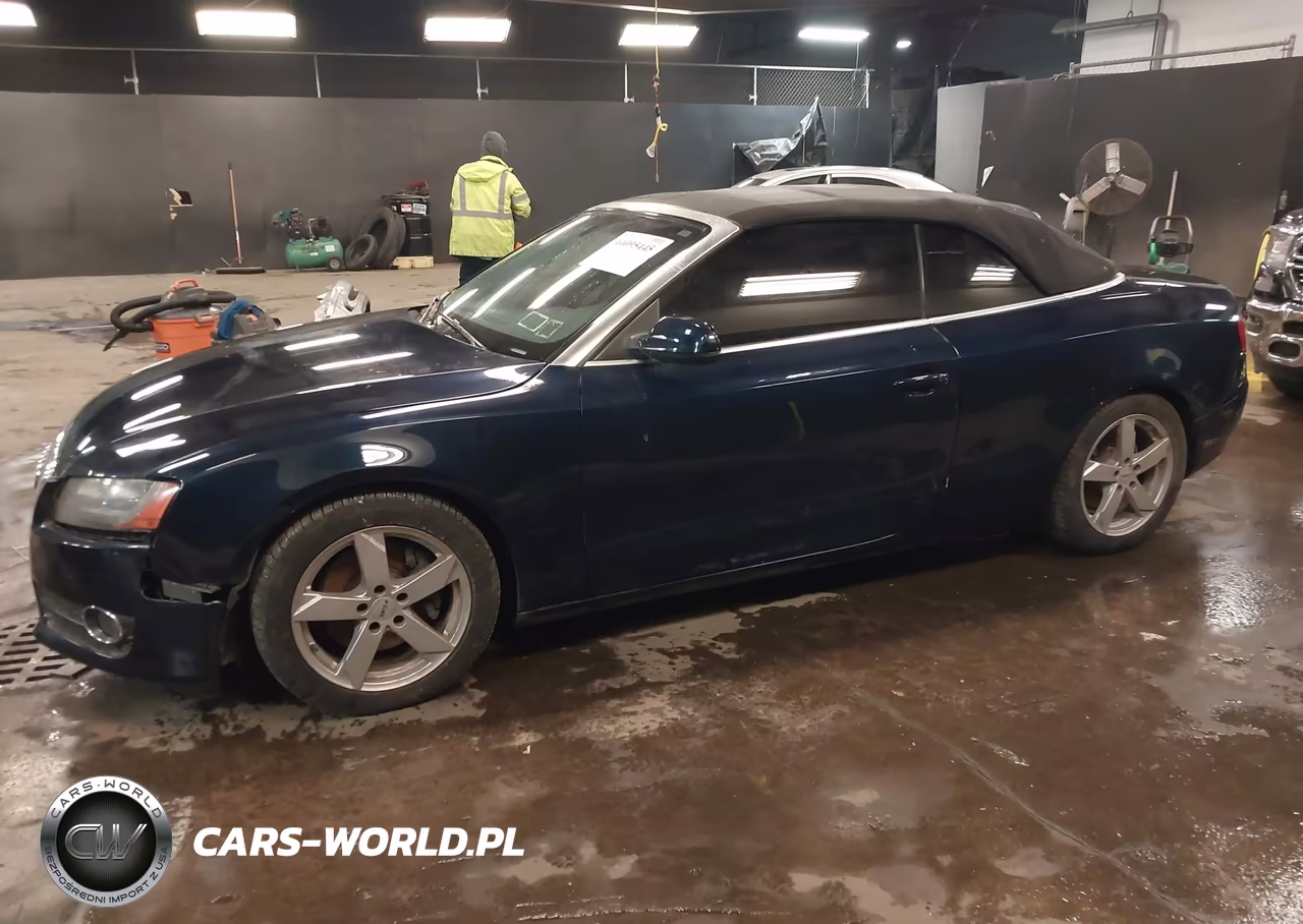 2010 Audi A5 2.0T Premium VIN:WAULFAFHXAN009756 - 14