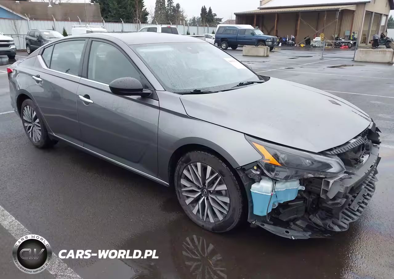 2024 Nissan Altima Sv Fwd