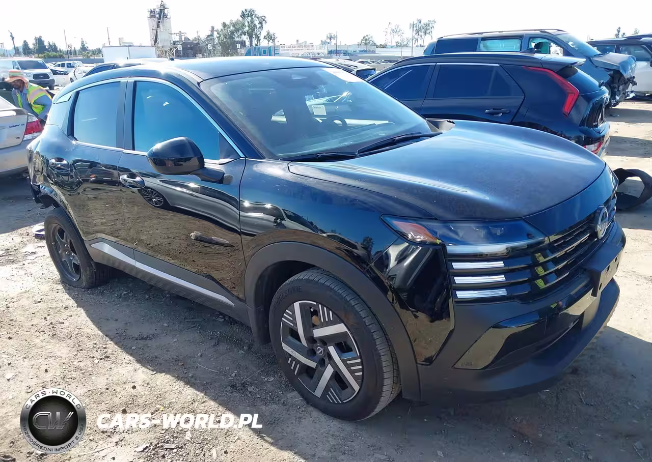 2025 Nissan Kicks Sv Fwd