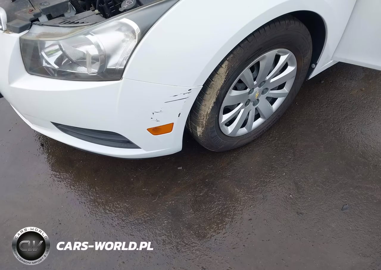 2011 Chevrolet Cruze Ls VIN:1G1PC5SHXB7247986 - 6