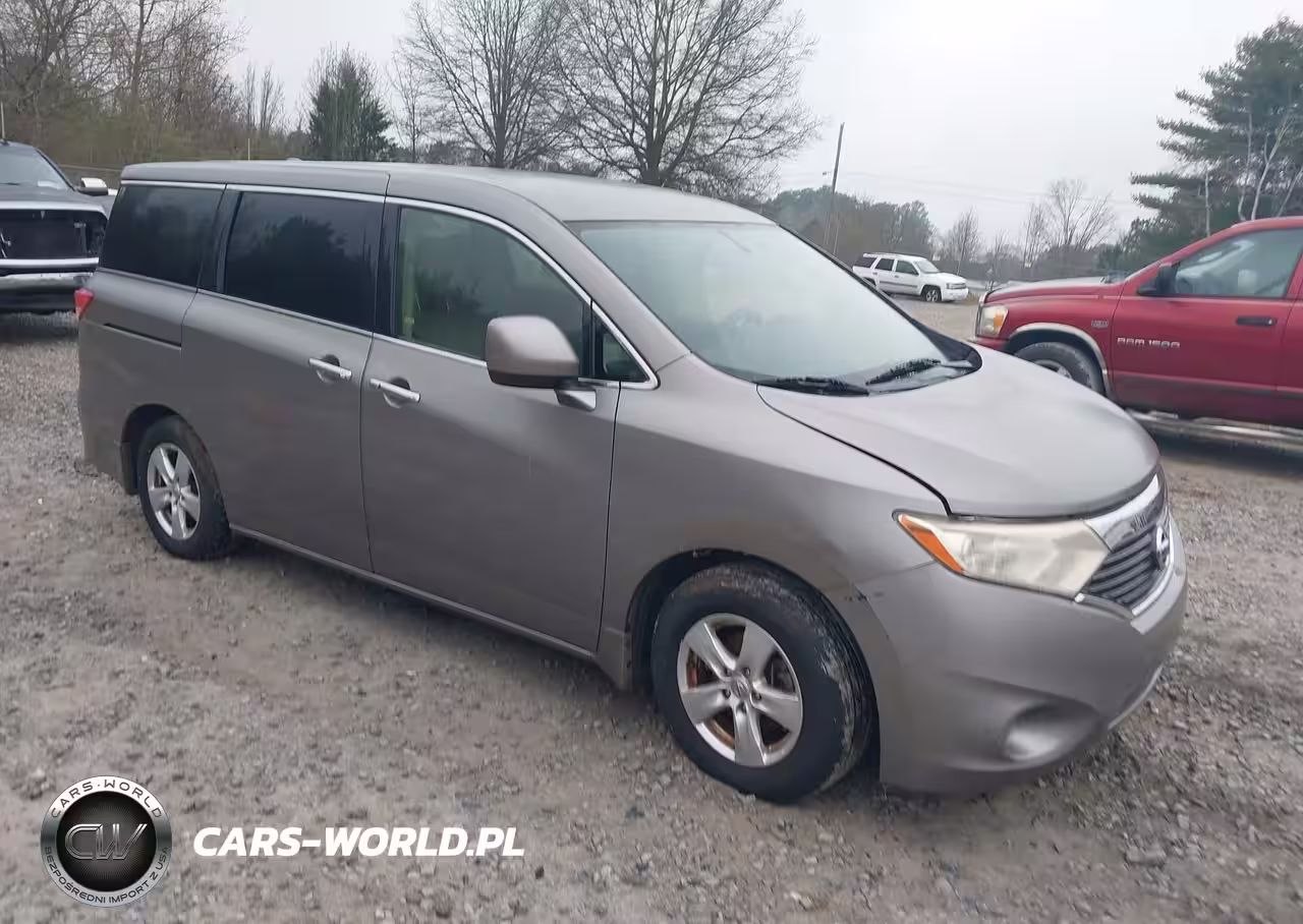 2013 Nissan Quest Sv
