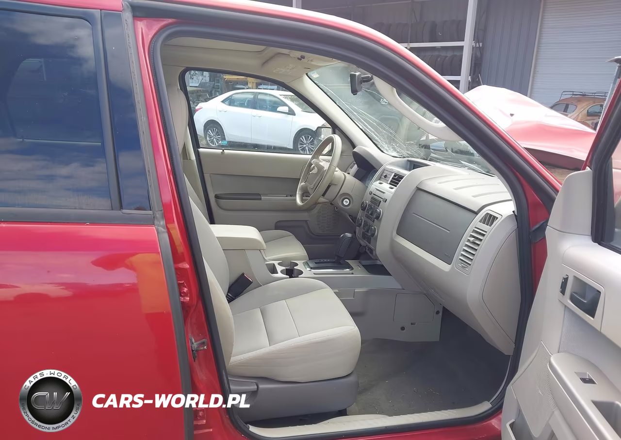 2010 Ford Escape Xlt VIN:1FMCU0DG7AKD45858 - 5