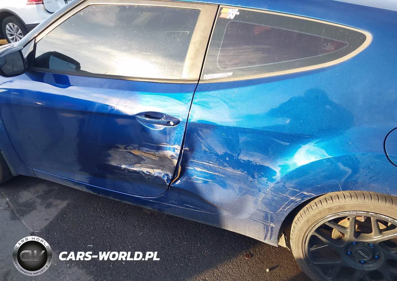 2016 Hyundai Veloster VIN:KMHTC6ADXGU289234 - 12