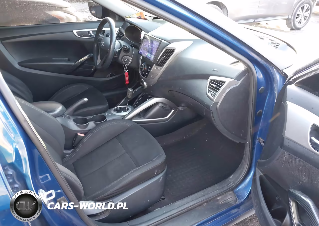 2016 Hyundai Veloster VIN:KMHTC6ADXGU289234 - 5