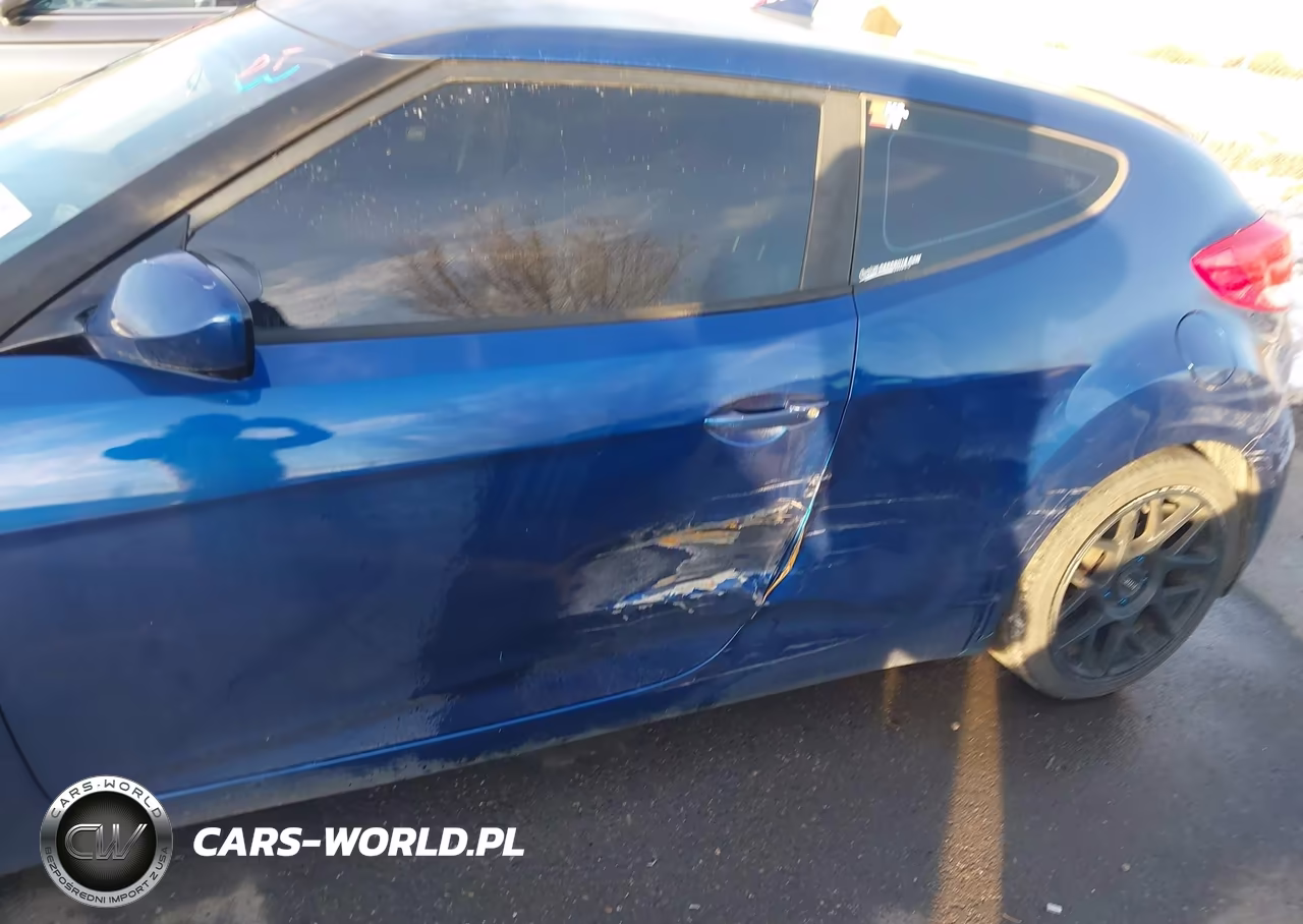 2016 Hyundai Veloster VIN:KMHTC6ADXGU289234 - 6