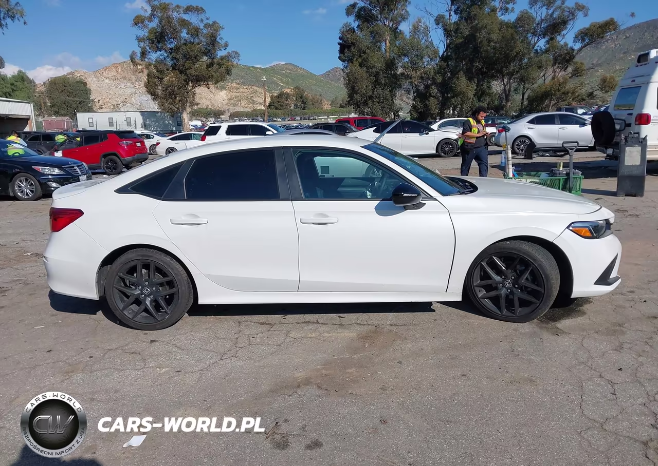 2024 Honda Civic Sport VIN:2HGFE2F5XRH594245 - 13