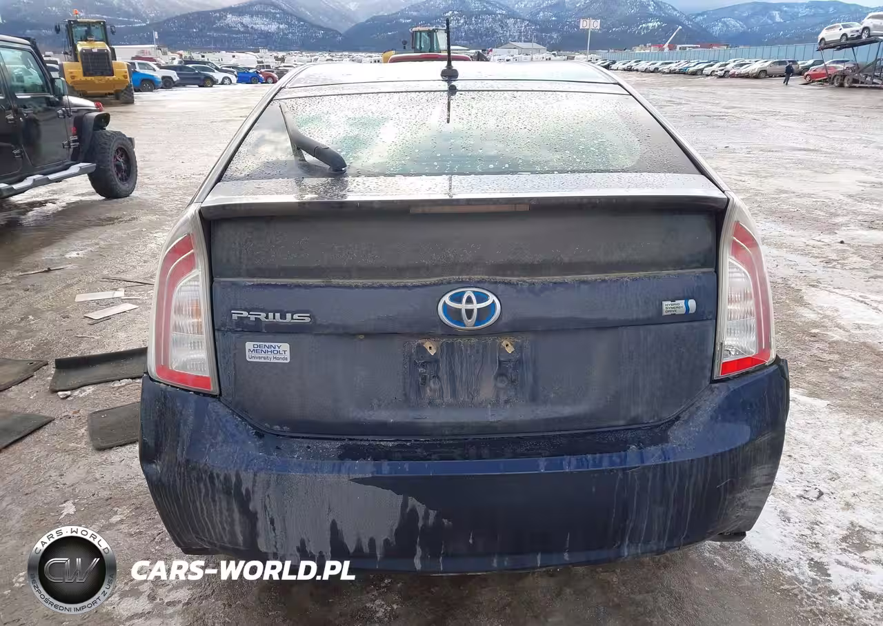 2015 Toyota Prius Four VIN:JTDKN3DUXF0413822 - 16