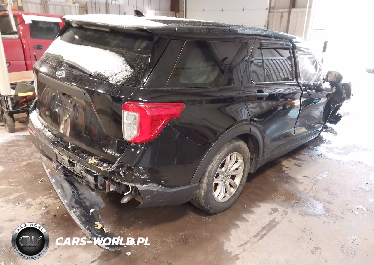 2020 Ford Police Interceptor Utility VIN:1FM5K8AB1LGA96727 - 4