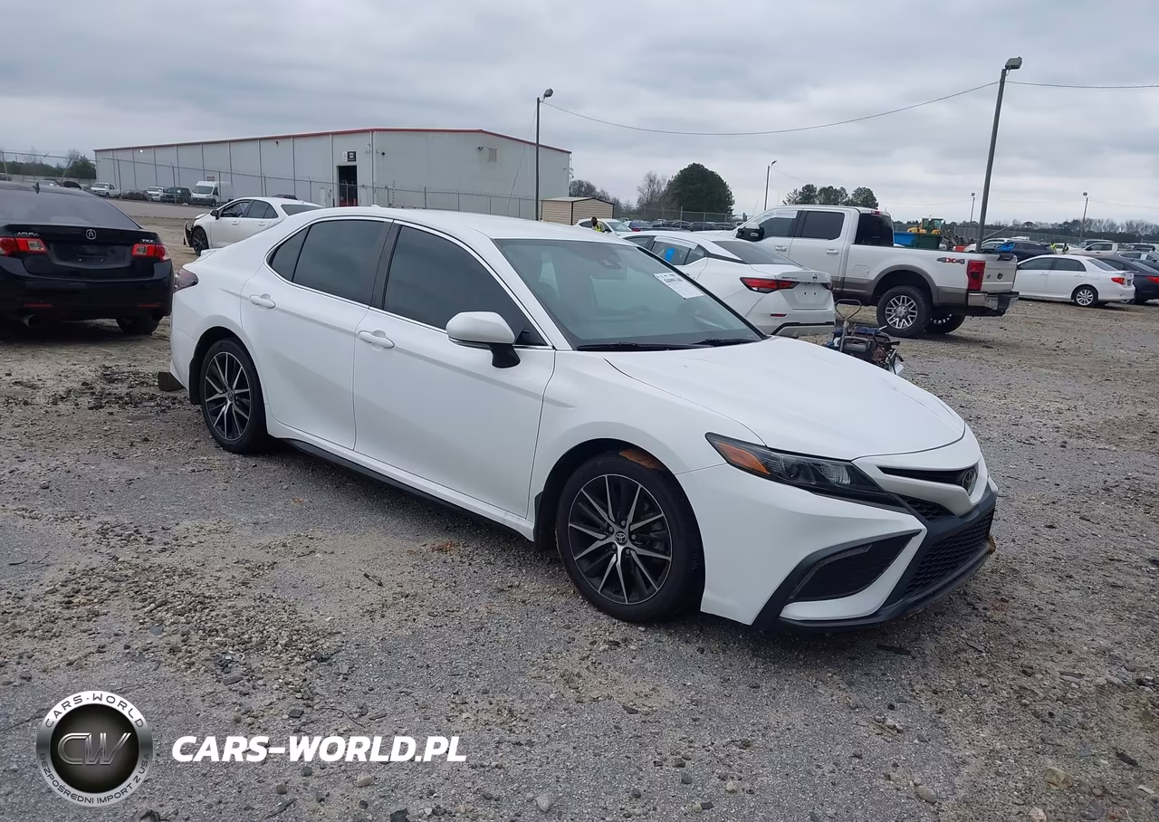 2022 Toyota Camry Se