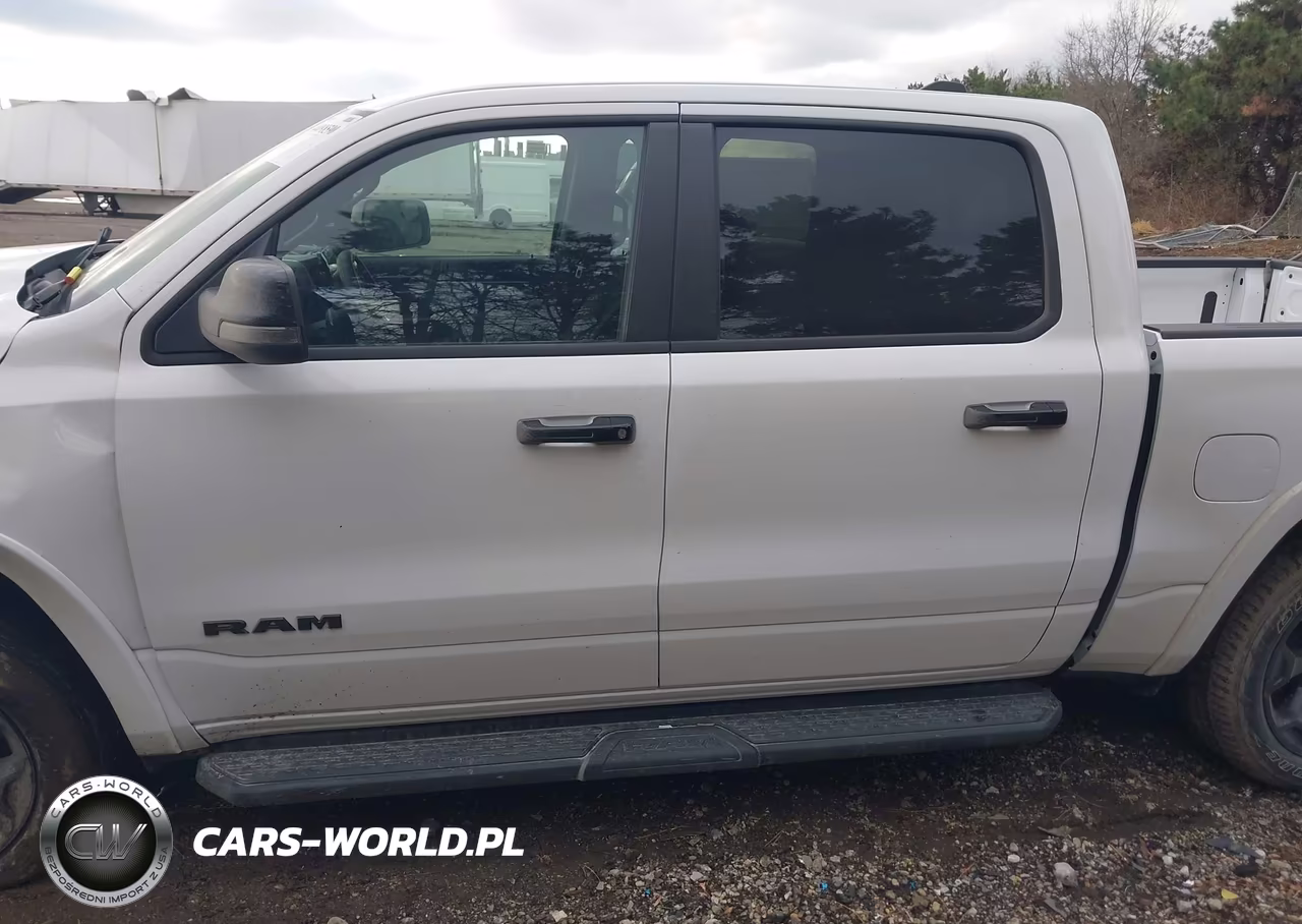 2025 Ram 1500 Big Horn 4X4 5'7 Box VIN:1C6SRFFPXSN509192 - 14