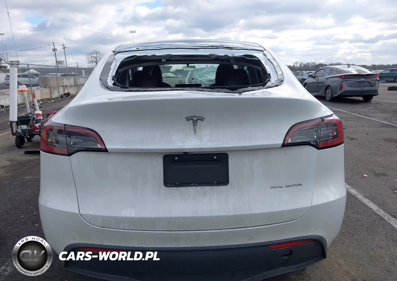 2021 Tesla Model Y Long Range Dual Motor All-Wheel Drive VIN:5YJYGDEE7MF199436 - 16