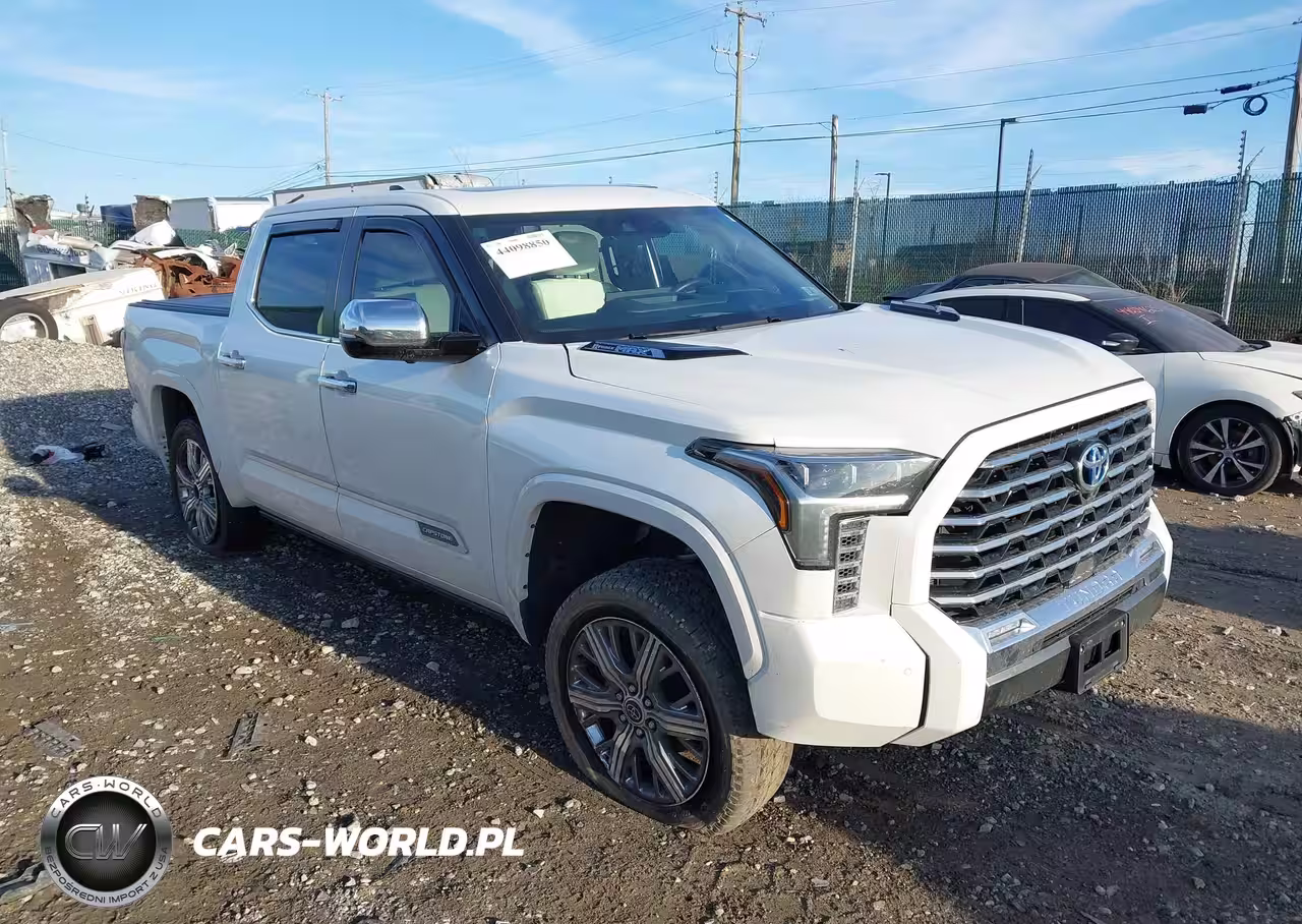 2024 Toyota Tundra Hybrid Capstone 4Wd