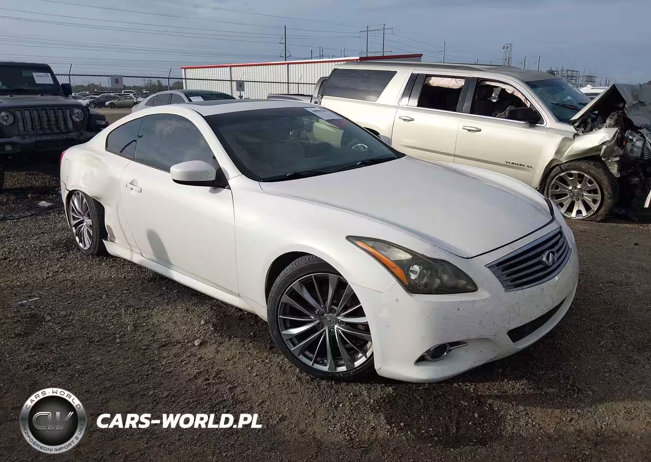 2011 Infiniti G37 Journey