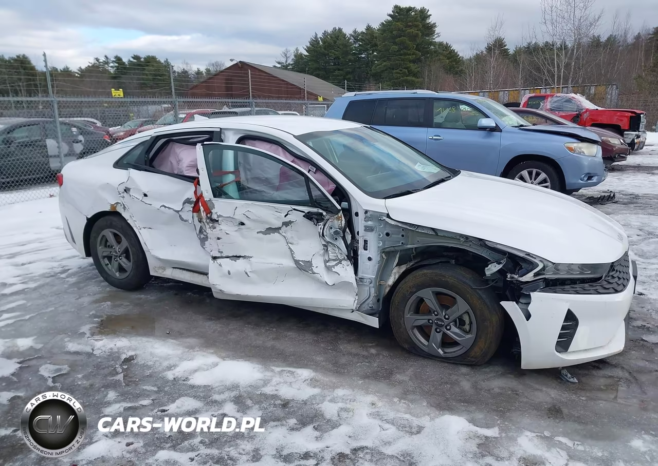 2023 Kia K5 Lxs VIN:5XXG14J27PG206069 - 13