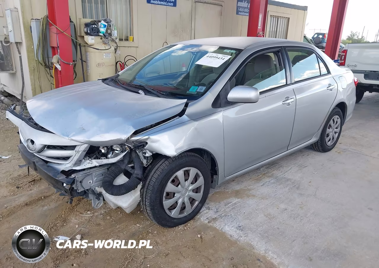 2011 Toyota Corolla Le VIN:JTDBU4EE1B9151226 - 2