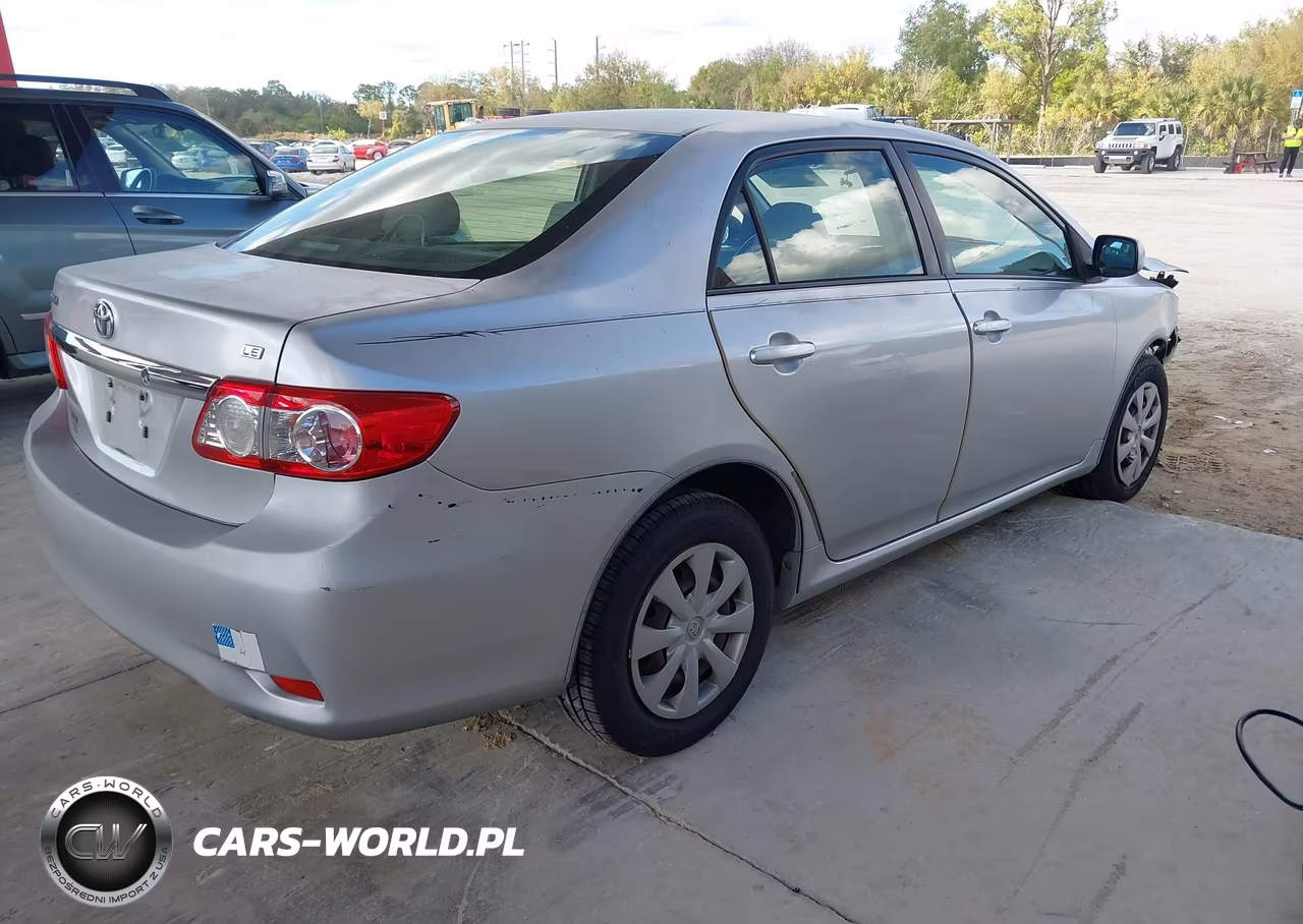 2011 Toyota Corolla Le VIN:JTDBU4EE1B9151226 - 4
