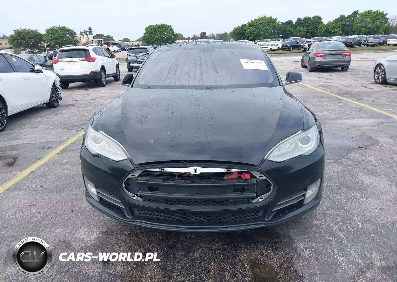 2013 Tesla Model S VIN:5YJSA1DN0DFP12081 - 11