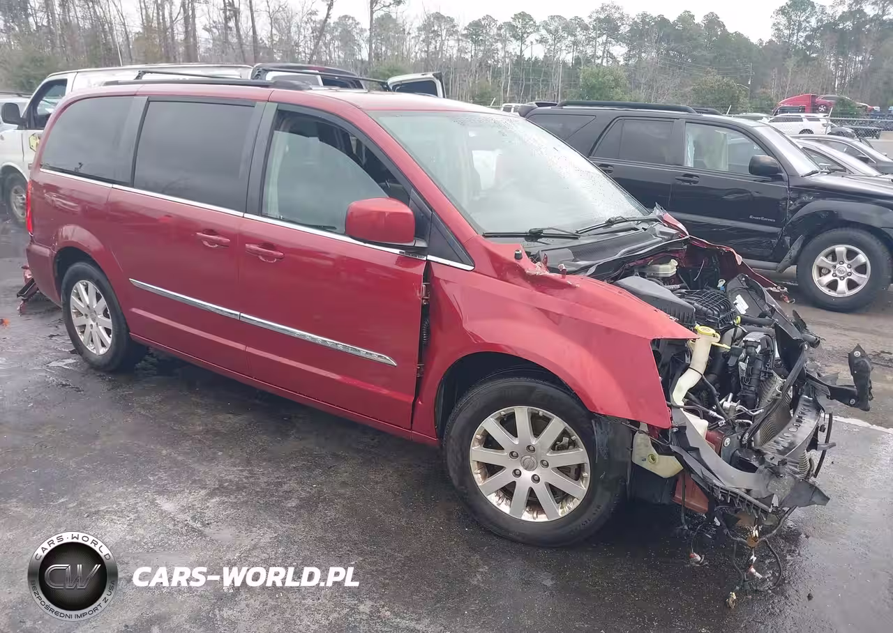 2016 Chrysler Town & Country Touring