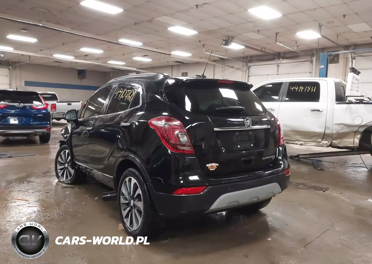 2019 Buick Encore Awd Essence VIN:KL4CJGSM0KB754844 - 3