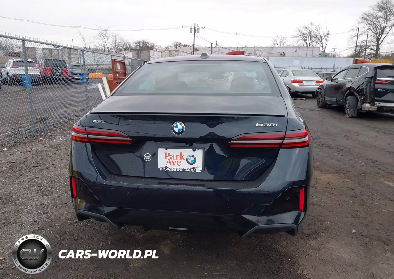 2026 BMW 530I xDrive VIN:WBA53FJ09TCW77840 - 15
