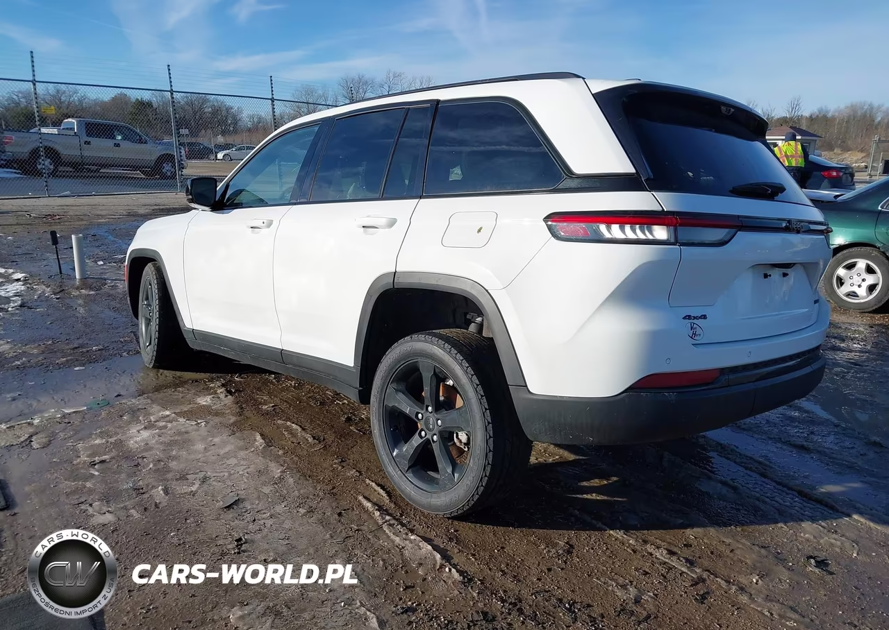 2023 Jeep Grand Cherokee Limited VIN:1C4RJHBG7PC556750 - 3