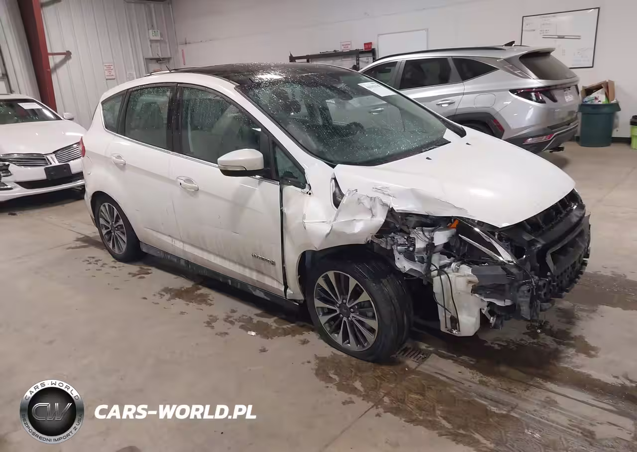 2018 Ford C-Max Hybrid Titanium