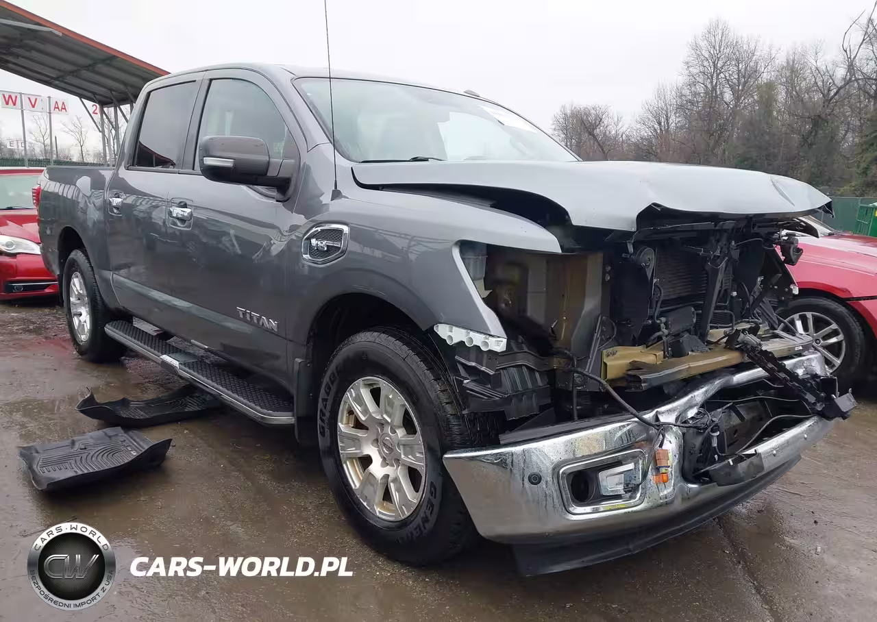 2017 Nissan Titan Sv